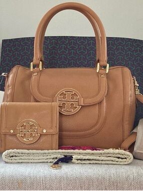 Tory Burch Amanda Satchel with Wallet - Camel - Leather Satchel Gold Logo